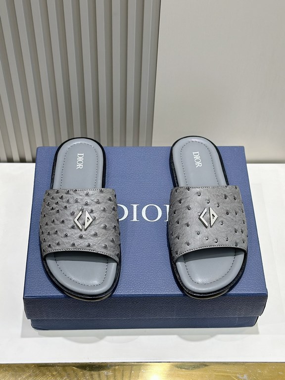 Dior Alias Men's Cowhide SlippersNew for summer, these Alias sandals make a statement of casual elegance. Crafted from grained cowhide leather, Oblique printed fabric and lined with cowhide leather! Cross-strap design wi