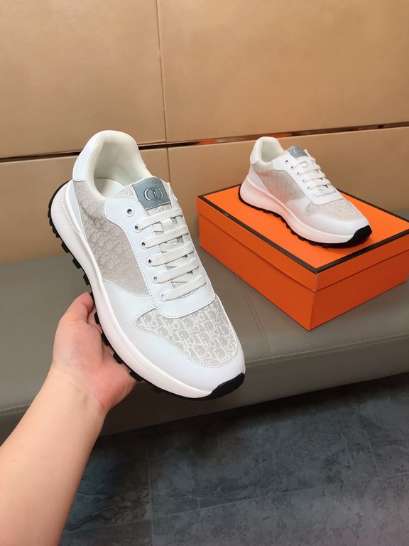 Factory price    [Dior Dior] new casual shoes, must explode models , using the trend of fashion shoes   the latest - explosive models   uppers are made of imported cowhide leather   printed fabric splicing design , breat