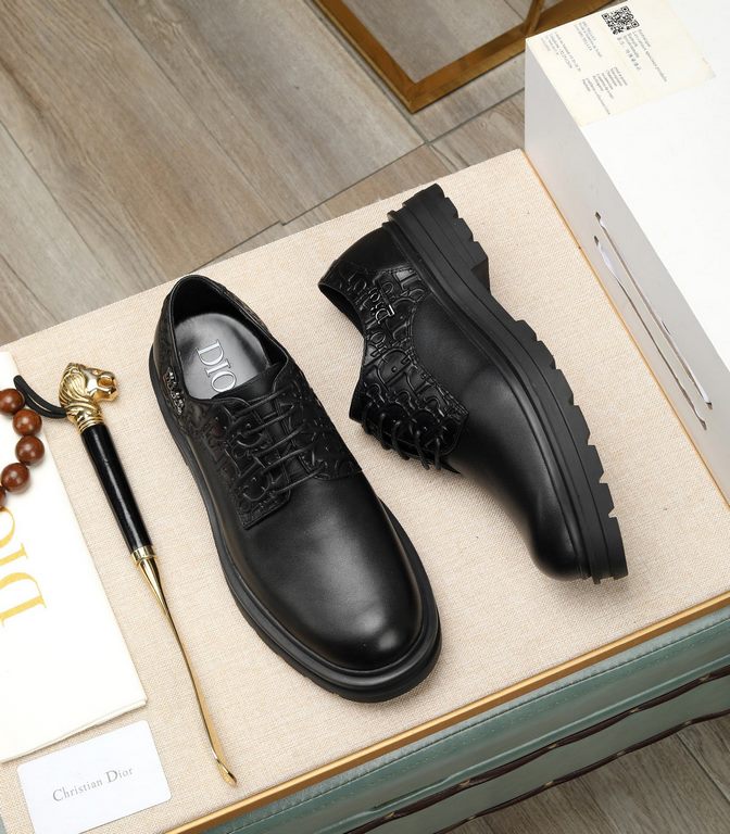 Dior - . Dior high-end leather shoes, fabric imported Italian cowhide  water-dyed cowhide lining  cowhide lining  special original outsole, fine workmanship, in-kind shooting  size 38-44 (with a full set of packaging)