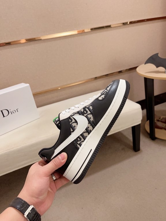 Factory price [Dior Dior] new casual sports style men's shoes, new spring and summer models design, perfect workmanship, lace-up lazy models to create the quality of the suitcase, Upper imported first layer cowhide, shee