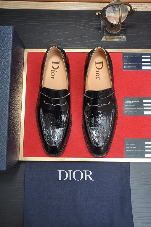 Factory   [Dior] (cowhide lining) Dior original 11 high quality factory, imported original material, imported version of the original cowhide, cowhide lining, the original TPU outsole, yardage 38-44