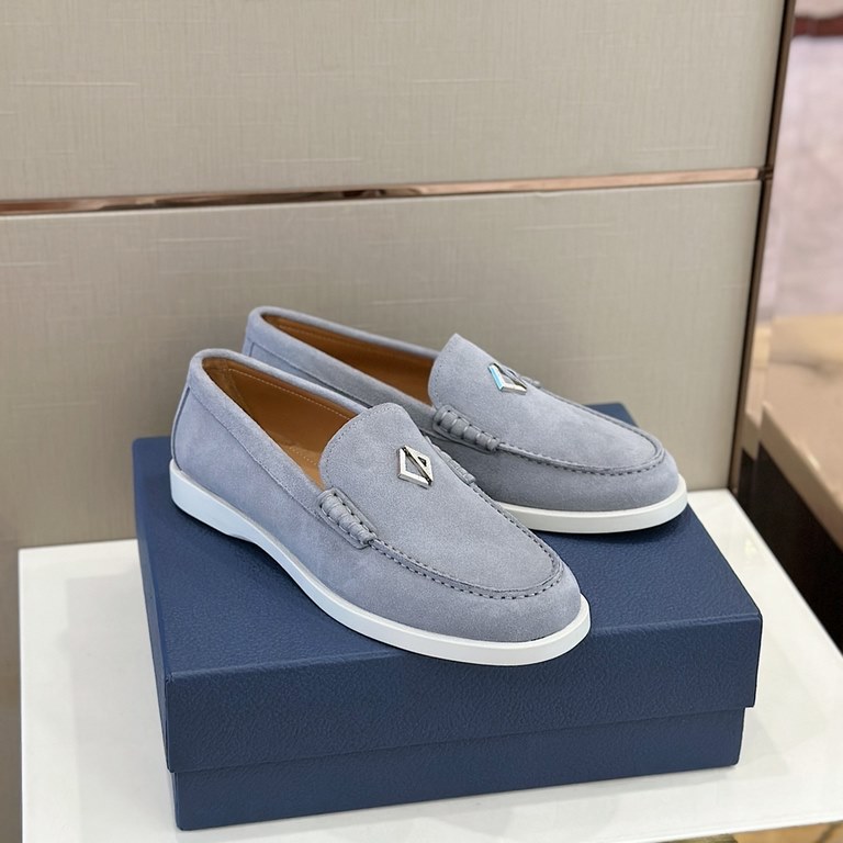 DioGranville Men's Loafers - Original ReplicaPurchased as an original, one to one replica.A casual formal shoe. Crafted from luxuriously soft navy suede, the upper is adorned with Oblique printed inserts. Finished with a