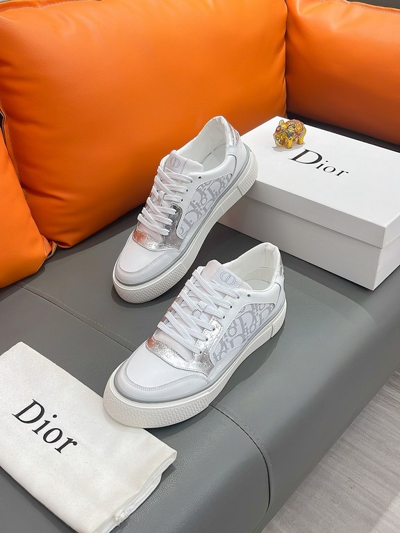 Product name DIORRegular size 38-44 (casual shoes)Material Selected Imported cowhide upper, comfortable sheepskin lining; original factory special outsole;