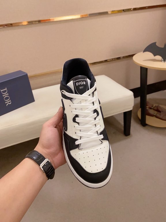 Factory Price [Celebrate] [Celebrate] [Celebrate] The latest online DIOR brand ambassador Wang Junkai wonderful interpretation of Dior's new B30 sneakers, with modern lines and technological fabrics to create a dynamic c