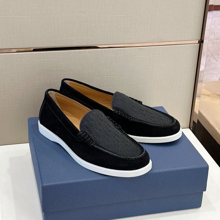 DioGranville Men's Loafers - Original ReplicaPurchased as an original, one to one replica.A casual formal shoe. Crafted from luxuriously soft navy suede, the upper is adorned with Oblique printed inserts. Finished with a