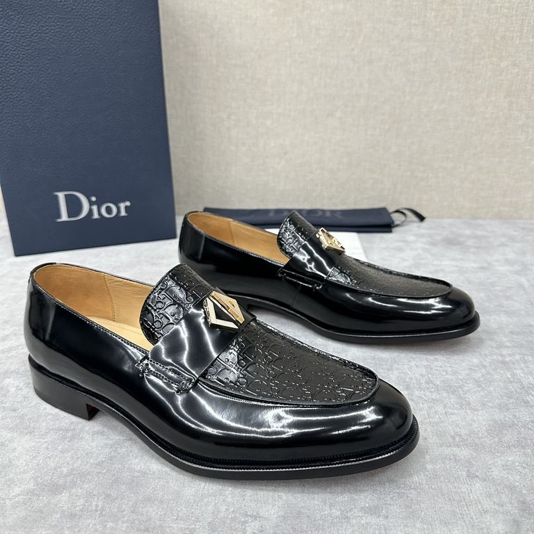 CD Home New DIO TIMELESS Loafers Leather Shoes Official Price RMB ,These loafers embody classic elegance. Crafted in black cowhideopen edge pearlized leatherhigh satin brushed cowhide, the classic silhouette highlights t