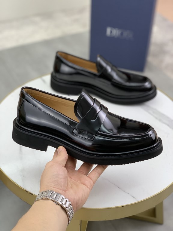 Factory price   top version      water-dyed cowhide original single quality Dior - . Dior original single on behalf of the purchase of high-end business shoes, fabric the use of Italian imports of open-edge beads of cowh