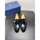 Dior Derby Shoes｜Leather soled formal shoes｜Meticulously crafted in open-edge beaded cowhide｜Water dyed cowhide lining｜With classic lace-up closure｜Side embossed logo｜Sheeny stacked heel for a touch of style｜Can be worn 