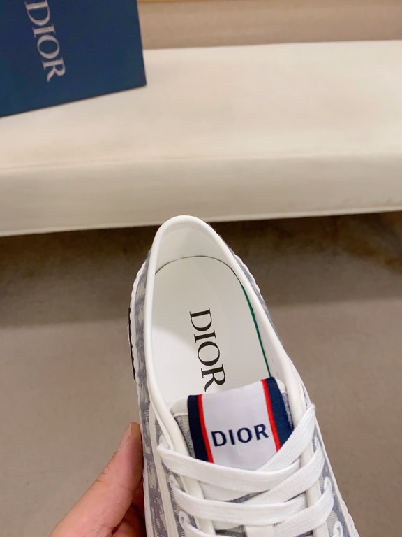 Factory price [Dior Dior] new casual sports style men's shoes, new spring and summer models design, perfect workmanship, lace-up lazy models to create the quality of the installed cabinet, Upper Imported official website