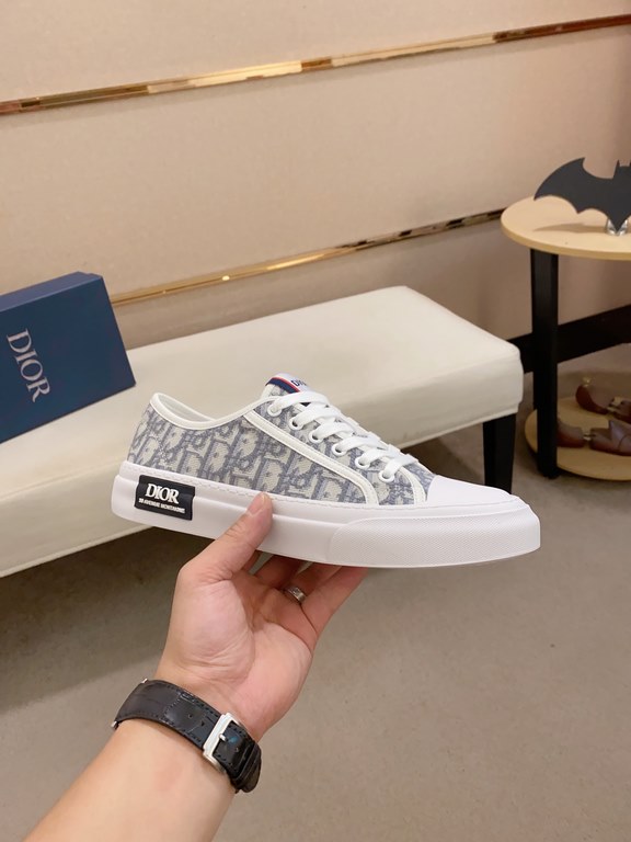 Factory price [Dior Dior] new casual sports style men's shoes, new spring and summer models design, perfect workmanship, lace-up lazy models to create the quality of the installed cabinet, Upper Imported official website