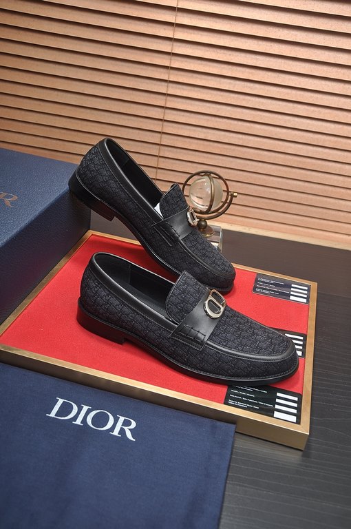 Factory   [Dior] (cowhide lining) Dior original 11 high quality factory, imported original material, imported version of the original cowhide, cowhide lining, the original TPU outsole, yardage 38-44