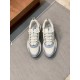 Dior Dior B22 Men's Jogging Fashion SneakersThis piece draws inspiration from vintage joggers. Featuring a chunky low-top design, the upper is made from selected cowhide leather and mesh fabric with a black and white emb