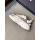 Dior Dior B22 Men's Jogging Fashion SneakersThis piece draws inspiration from vintage joggers. Featuring a chunky low-top design, the upper is made from selected cowhide leather and mesh fabric with a black and white emb