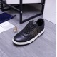 Brand Dior Casual ShoesSize 38-44Material Original upper, sheepskin lining, original outsole.