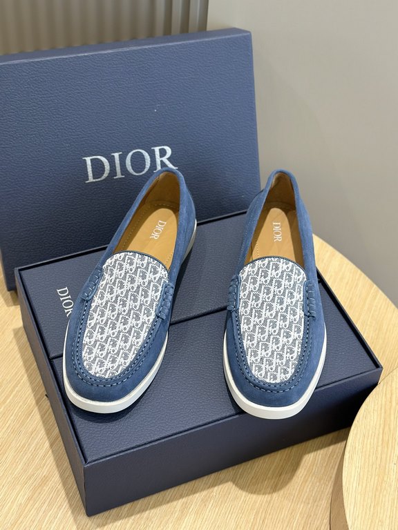 DioGranville Men's Loafers - Original ReplicaPurchased as an original, one to one replica.A casual formal shoe. Crafted from luxuriously soft navy suede, the upper is adorned with Oblique printed inserts. Finished with a