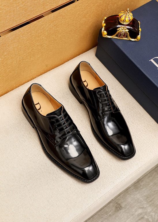 The original single Dior Dior      counter synchronization top generation purchase    men 2 0 2  4   business leather shoes Italy imported original open side beads, all imported cattle   leather lining pads, soles origin