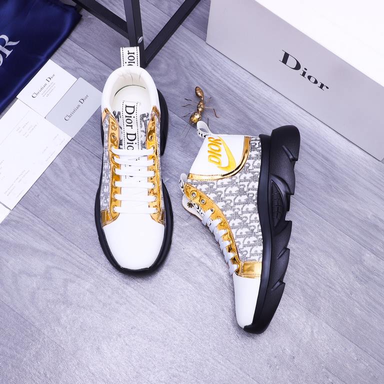 Brand Dior Casual ShoesSize 38-44Material Original upper, sheepskin lining, original outsole.