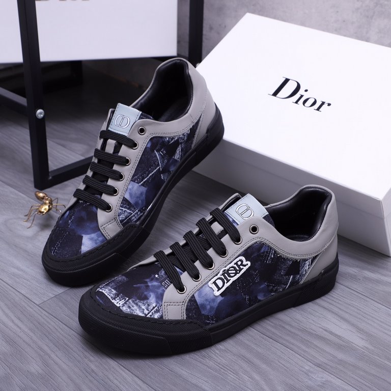 Brand Dior Casual ShoesSize 38-44Material Selected cowhide upper, sheepskin lining    original outsole