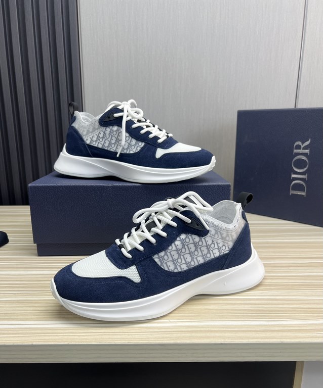 Factory   DIOR.Dior Couple's Hot Sale The new trend is destined to be a mainstream super single  .  upper using exclusive customized original cowhide material   cow game meat splicing brand special LOGO fabrics  outsole 