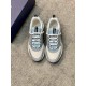 Dior Dior B22 Men's Jogging Fashion SneakersThis piece draws inspiration from vintage joggers. Featuring a chunky low-top design, the upper is made from selected cowhide leather and mesh fabric with a black and white emb