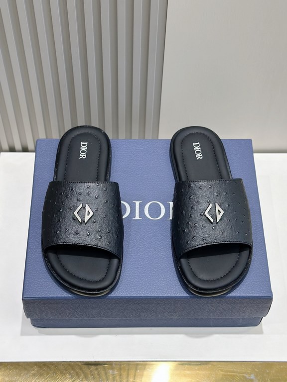 Dior Alias Men's Cowhide SlippersNew for summer, these Alias sandals make a statement of casual elegance. Crafted from grained cowhide leather, Oblique printed fabric and lined with cowhide leather! Cross-strap design wi