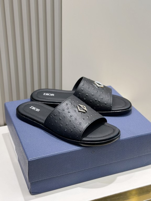 Dior Alias Men's Cowhide SlippersNew for summer, these Alias sandals make a statement of casual elegance. Crafted from grained cowhide leather, Oblique printed fabric and lined with cowhide leather! Cross-strap design wi