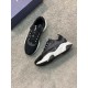 Dior Dior B22 Men's Jogging Fashion SneakersThis piece draws inspiration from vintage joggers. Featuring a chunky low-top design, the upper is made from selected cowhide leather and mesh fabric with a black and white emb