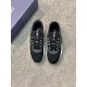 Dior Dior B22 Men's Jogging Fashion SneakersThis piece draws inspiration from vintage joggers. Featuring a chunky low-top design, the upper is made from selected cowhide leather and mesh fabric with a black and white emb