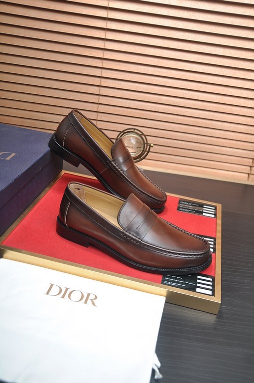 Factory   [Dior] (cowhide lining) Dior original 11 high quality factory, imported original material, imported version of the original cowhide, water-dyed cowhide lining, the original TPU outsole, yardage 38-44