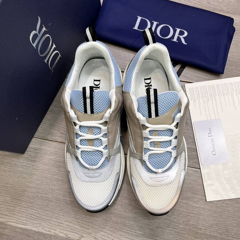 Factory   Dior's latest casual sneakers     Couples fashion explosive models,   version of the simple atmosphere,   fabric using imported cowhide with the original mesh,   comfortable and breathable mesh lining, the orig