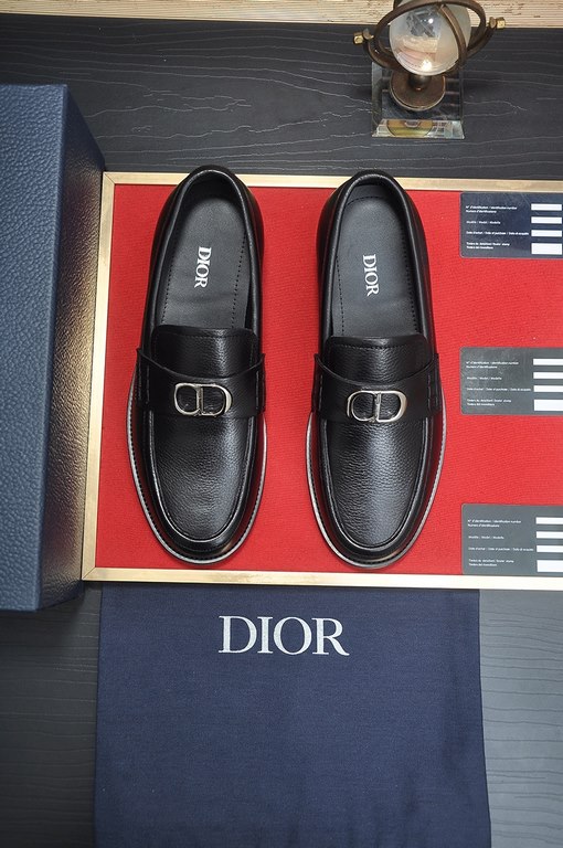 Factory   [Dior] (cowhide lining) Dior original 11 high quality factory, imported original material, imported version of the original cowhide, cowhide lining, the original TPU outsole, yardage 38-44