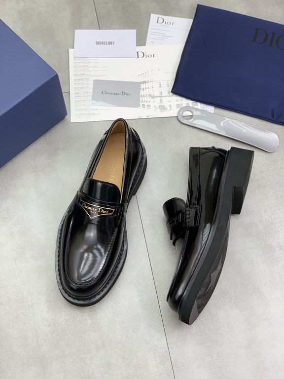 Factory price   top version      water-dyed cowhide original single quality Dior - . Dior original single on behalf of the purchase of high-end business shoes, fabric the use of Italian imports of open-edge beads of cowh