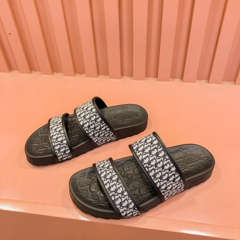 Dior Dior  2024 men's summer slippers, high-end boutique, upper calfskin embossed, loose and comfortable, recommended to get, lined with head layer calfskin, double-layer combination outsole!Size38-45.