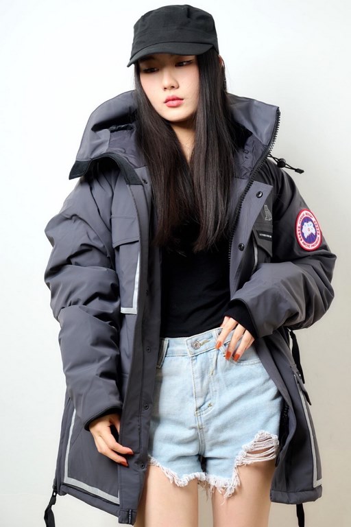 520 【New】Canada Goose X OVO New Canada Goose Owl Co-branded Limited Edition Parka Outdoor Down Jacket-The gray color scheme exudes charm. The mink fleece brim is both warm and skin-friendly, and the large hood effectivel