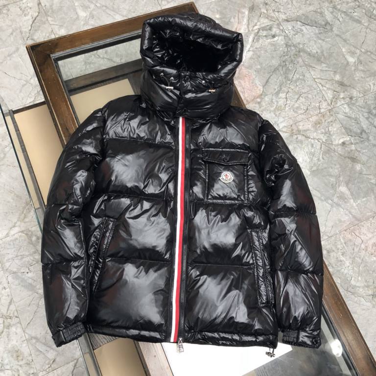 545Moncler Moncler Men's Down Coat big goods open    Asia Moncler counter available Hand sleeve with windproof elastic design Personalized double zipper Inside the double-layer lining to ensure that the clothes of warmth