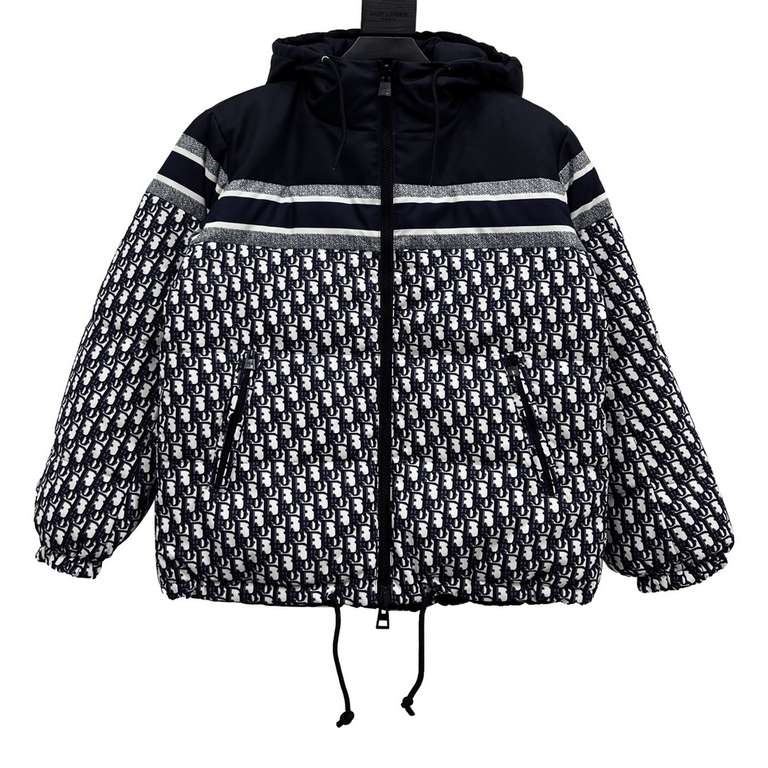 645 Model No. Y515Dior  Dior 20FW full printed CD letters double-sided down jacket jacketThe original 17,000 purchased sample clothes version, unified use of the new international standard 90 white duck down (can be dete