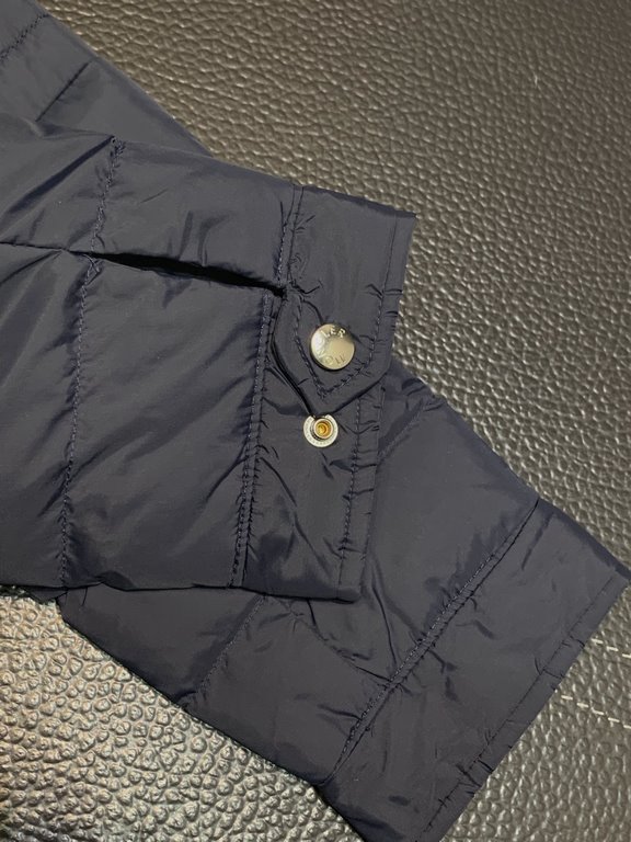 Support after the year P830. down jacket - Moncler Moncler Exclusive exclusive new stand-up collar down jacket Original 11 custom hardware accessories imported original customized Welcome counter comparison Absolute high