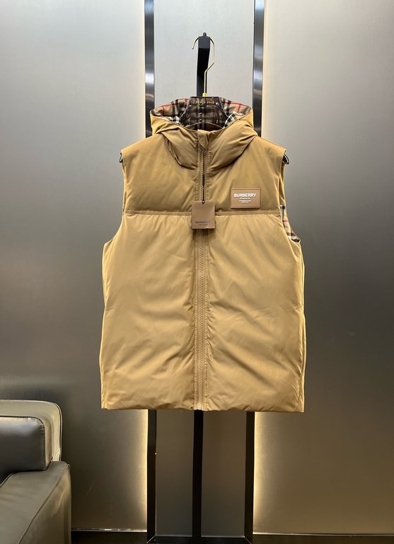 790burberry burberry ss long sleeve winter down vest men and women with the same modelBrand introduction burberry is there raincoat manufacture thomas burberry in 1856 founded the eponymous brand, and with the founder's 