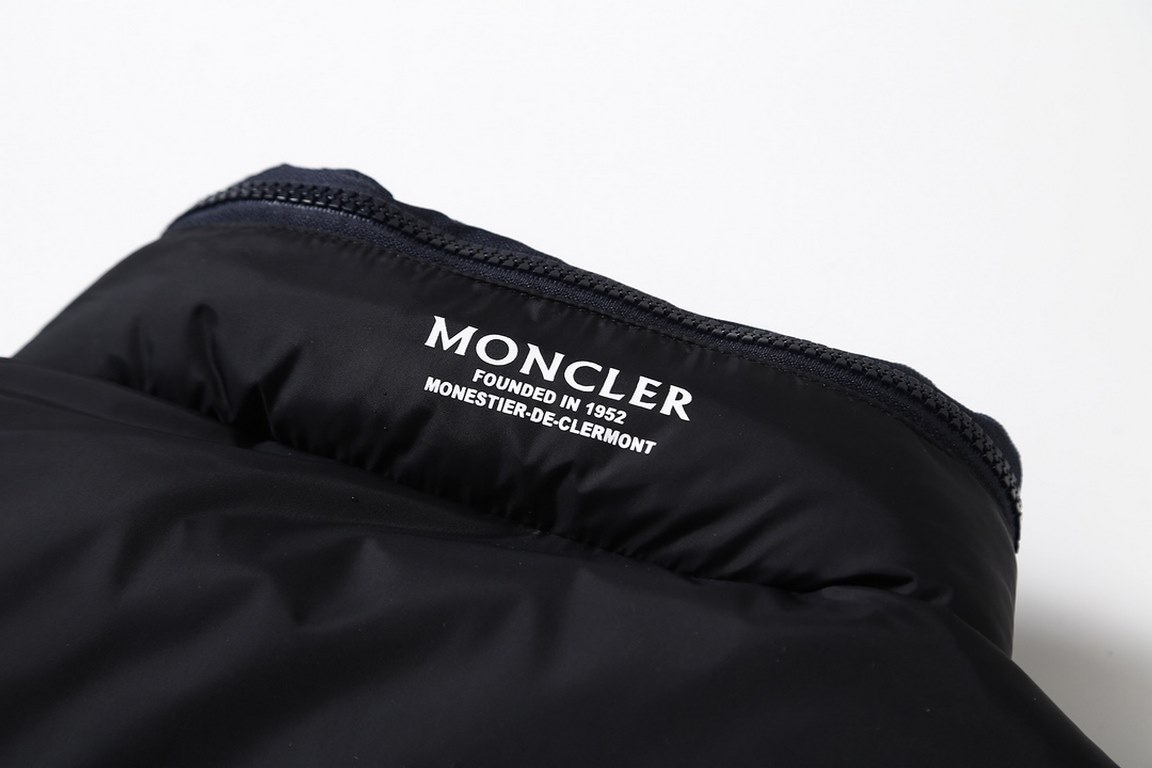 560.  Higher Version Moncler Moncler SS23 LOGO Patchwork Colorblocking Concealed Hooded Stand-up Collar Down Jacket (New GB 80 Down)Material using the original consistent guest polyester fiber nylon fabric added three an