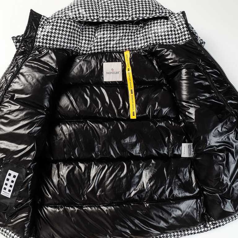 P645  【Moncler】 【Fragment Design】Moncler 23FW Hiroshi Fujiwara Co-branded Chidori Check Down Jacket-The highest fluffiness can reach 800, wearing more warm 5A standard, the use of German defense down needle, every three 