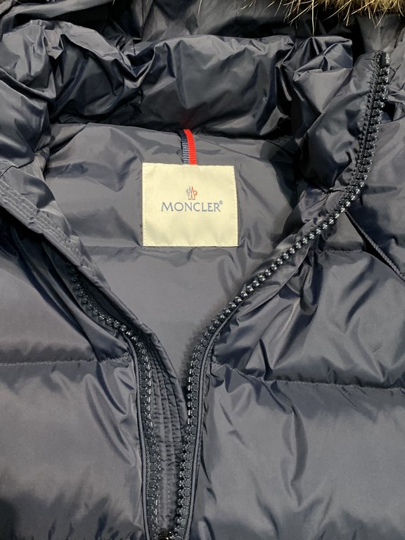 Support after the year P1010. down jacket - Moncler Moncler Exclusive exclusive new stand-up collar hooded down jacket Original 11 customized hardware accessories imported original customized Welcome to the counter compa