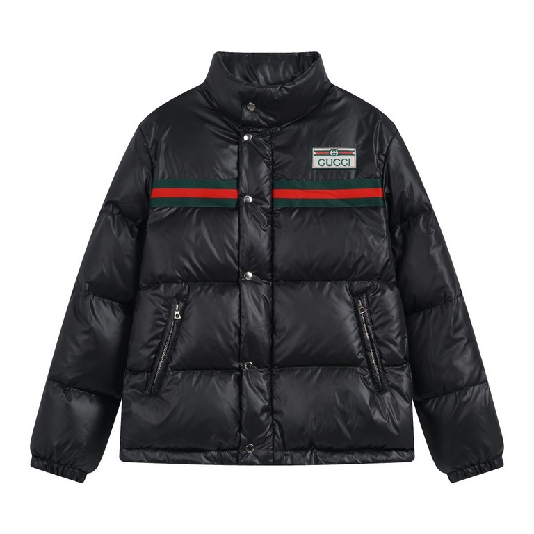 P455 Gucci's new webbing and embroidered label down jacket...    Made of national standard 90% white duck down, full of down, high resilience! The fluffiness is unbeatable! This is a unisex model! It's so great that you 