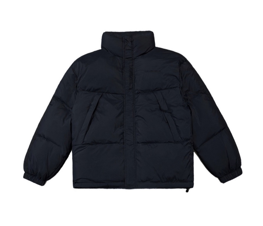 470 Balenciaga x Adidas Parisian family co-branded models Adidas three bar down jacket The latest co-branded series of down jacket, casual style men and women can be, 500g high down filling, thick and full, the differenc