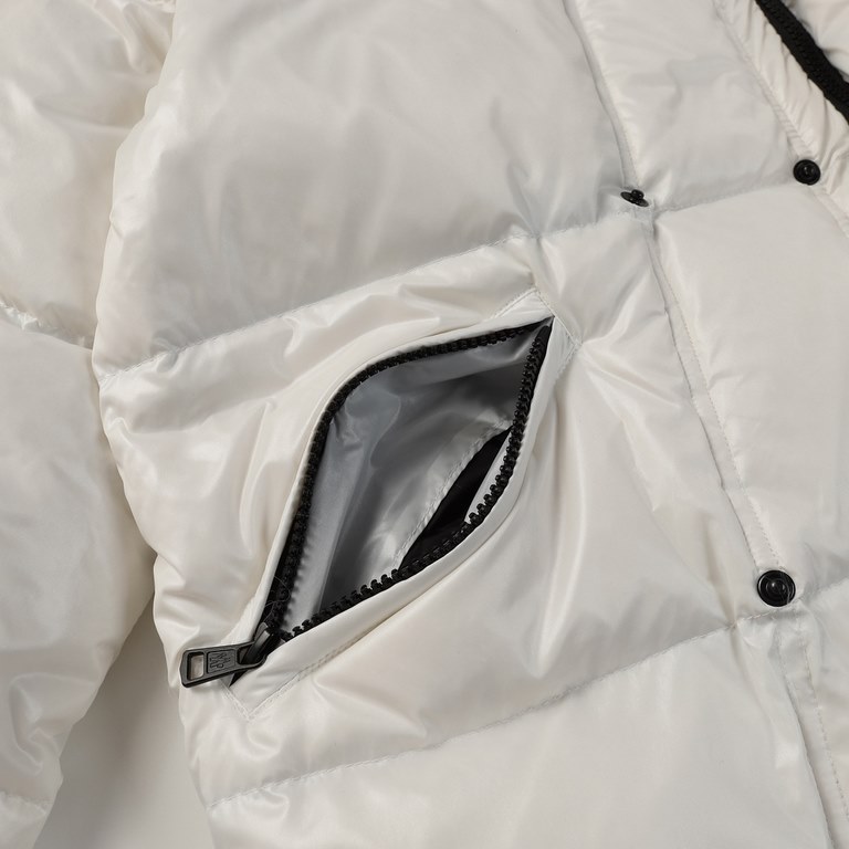 P565 【Moncler】 【Fragment Design】Moncler 23FW Genius7 Hiroshi Fujiwara Co-branded Down Jacket-Very Japanese workwear style, unique two-way choice placket collocation, can play a role in adjusting the shape , outside the b