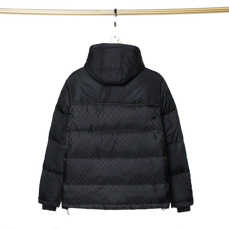 P595 Evergreen Classic 3M Webbing Down Jacket GUCCI  Gucci 23Fw Classic dark print large double GG detachable hood reflective webbing down jacketBosideng teacher personally manipulate large goods, the whole network exclu