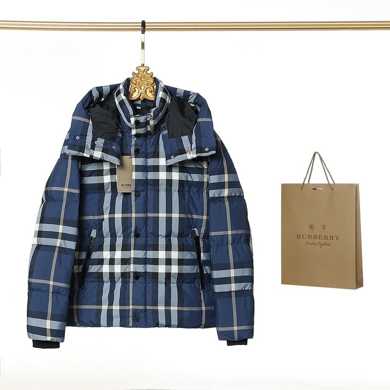 P615 Burberry Burberry SS23 Heat solid color blue plaid removable hooded classic down coatThe new national standard 80 down top versionsCraftsmanship Bosideng teacher personally manipulate large goods, the whole network 