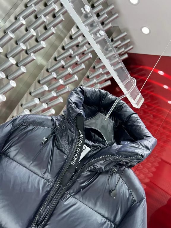 Support after the year return and exchange, P680Canadian brand Canada NBA x Rhude three-way joint feather jacket, has been recognized as the warmest down jacket, a variety of various ins red, red, stars also wear him fro