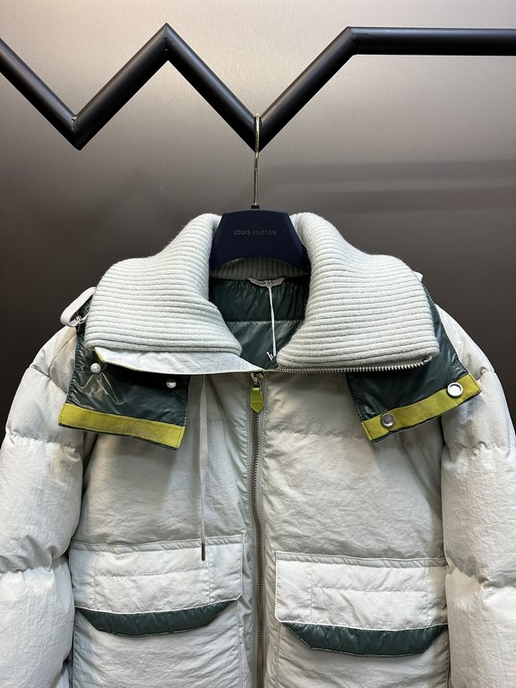 780 Hermes Patchwork Hooded Down Jacket CoatDown fluffiness is very high, exquisite gray-blue brings cold handsome and mysterious sense without losing personality, urban is full of hard and simple personality of casual f