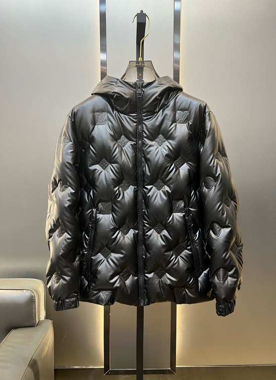 900lv Louis Vuitton 2023 winter new ~ monogram down jacket classic old flower logo embossed three-layer three-dimensional printingClassic and simple design, definitely worth it!The prints are all three-dimensional patter