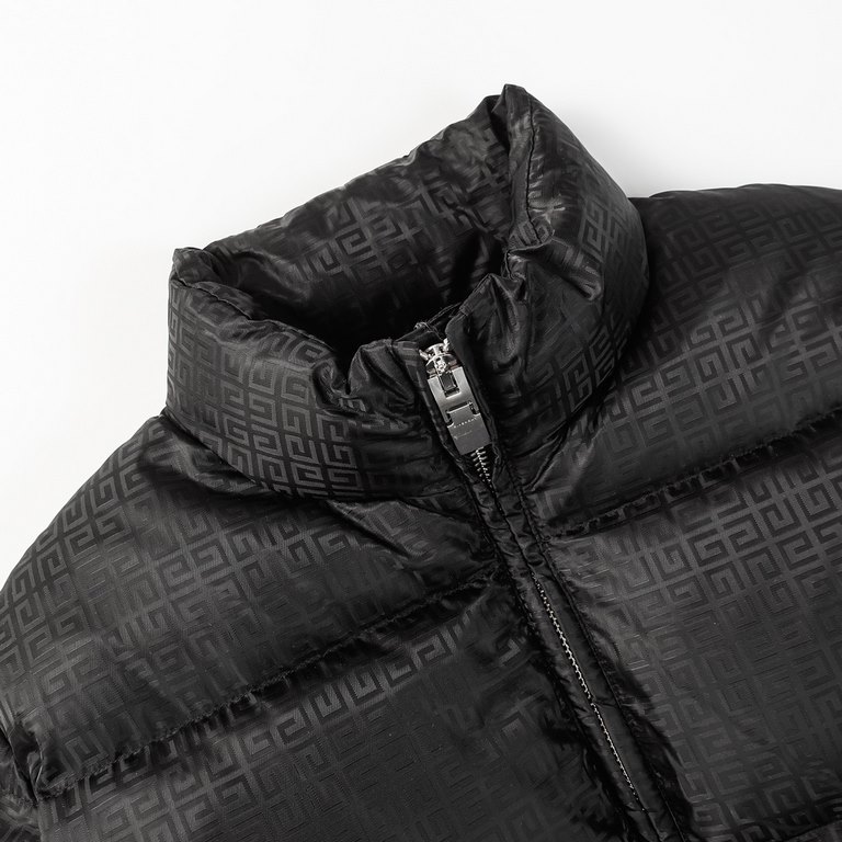 P675 [GIVENCHY] Givenchy men's down jacket with dark jacquard stand-up collarFull width GVC pattern Logo jacquard, 100% polyester fiber, fixed weave waterproof nylon technology fabric, low-key high-level luxury, stand-up